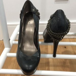 High heels GUess
